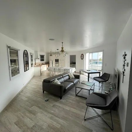 Belle Maison Neuve Pour 9 Personnes Дом отдыха *